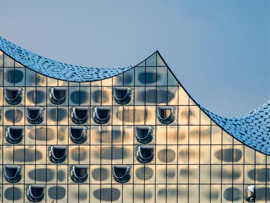 Ansturm auf Tickets für Elbphilharmonie Die Tickets für die Elbphilharmonie sind begehrt. Foto: Lukas Schulze