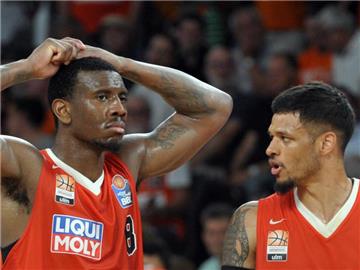 Die Topspieler Raymar Morgan (l) und Chris Babb verließen Ulm. Foto: Stefan Puchner