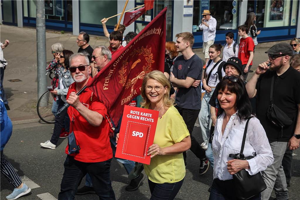 Die traditionelle Mai-Demo und das anschließende Familienfest des Deutschen Gewerkschaftsbundes (DGB) in Dortmund lockten Tausende an.