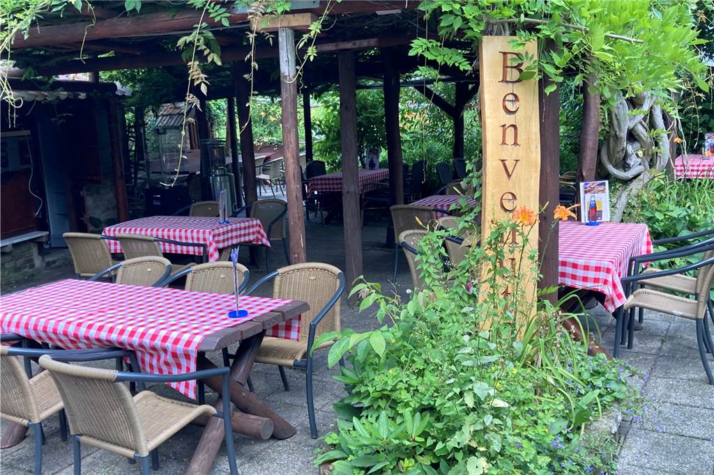 Kontaktverfolgung abgeschafft: Castrop-Rauxeler Gastronomen sind froh Die Trattoria Puglia an der Oberen Münsterstraße in der Altstadt.