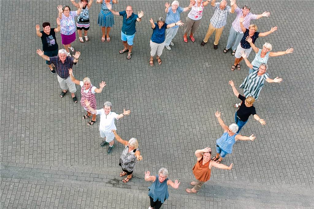 Aufmerksamkeit für Sterbende: Hospizgruppe will das Thema Tod aus der Tabu-Ecke holen Die Trauerbegleiter- und Begleiterinnen der Hospizgruppe.