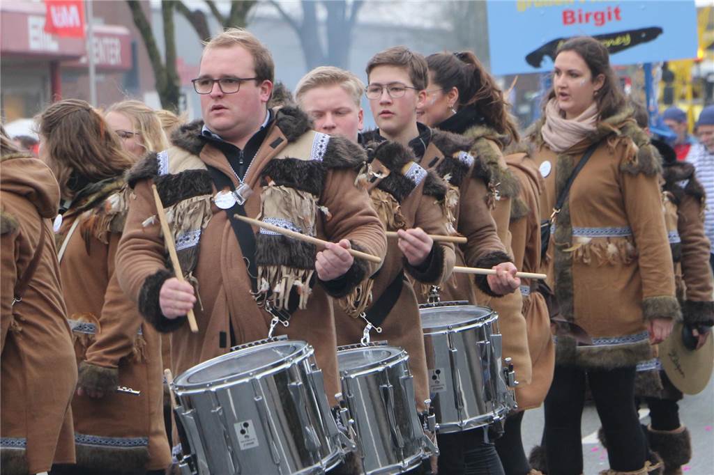 Die Trommler unter den Musikern waren im Dauereinsatz.