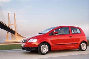 Die Tüv-Experten halten den VW Fox für nur „bedingt empfehlenswert“, in der ADAC-Pannenstatistik schneidet er dagegen mit guten bis sogar sehr guten Werten ab. Foto: Volkswagen AG
