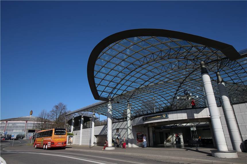 Zum Kirchentag rollt bei Bus und Bahn „alles, was Räder hat“ Die U-Bahn-Station Westfalenhallen spielt eine zentrale Rolle im Verkehrskonzept für den Evangelischen Kirchentag.