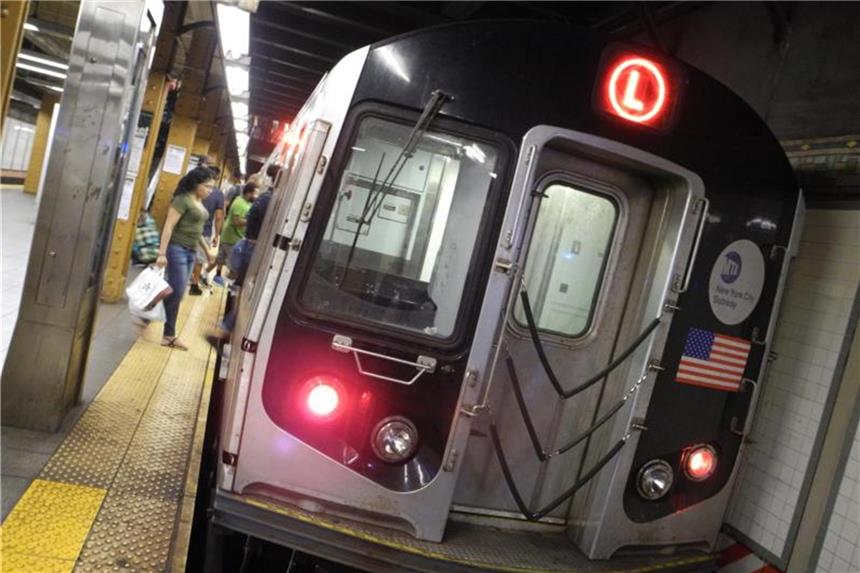 Pendler-Soundtrack mit New Yorker U-Bahngeräuschen Die U-Bahnlinie L führt von Williamsburg im New Yorker Bezirk Brooklyn in den südlichen Teil Manhattans. Foto: Johannes Schmitt-Tegge