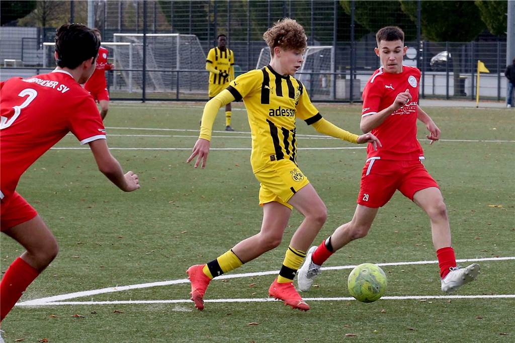 Die U15 des BVB gewann das Regionalliga-Derby gegen den Hombrucher SV mit 7:2.