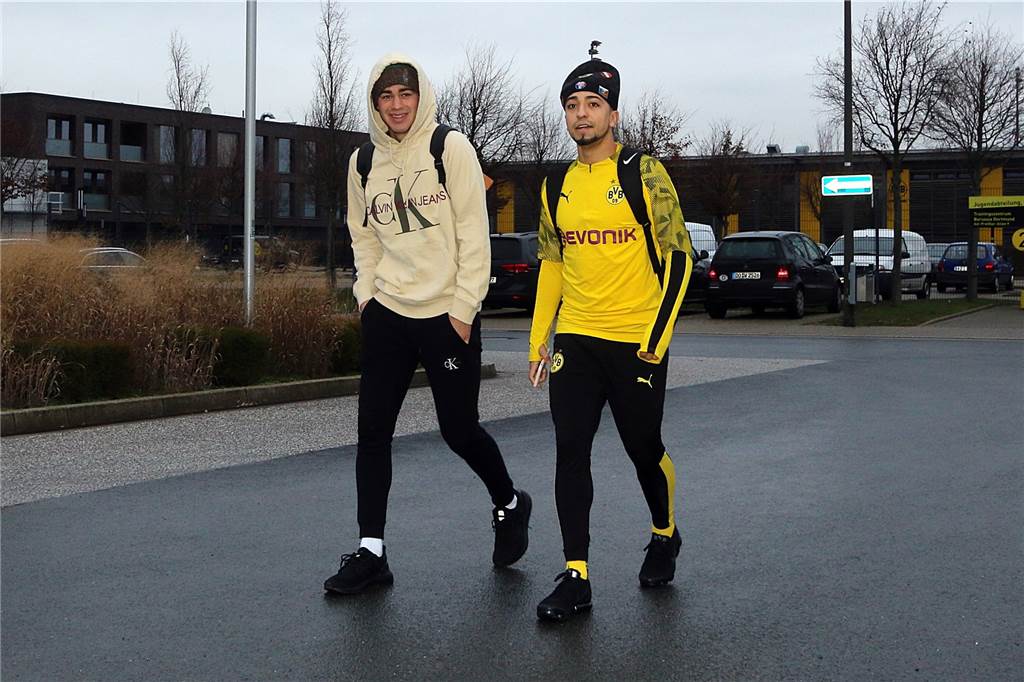 Neuzugang Erling Haaland startet beim BVB um 8.21 Uhr Die U19-Spieler Giovanni Reyna und Immanuel Pherai fliegen am Samstag mit nach Marbella.