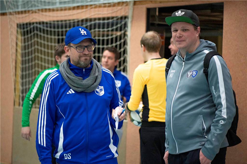 Die Überraschung blieb aus: U19-Westfalenligist TuS Haltern am See hat sich bei der Hallen-Stadtmeisterschaft der A-Junioren souverän mit drei Siegen aus drei Spielen durchgesetzt. Zweiter wurde der SV Bossendorf, Dritter die JSG ETuS/Lippramsdorf und Vierter der SV Hullern.