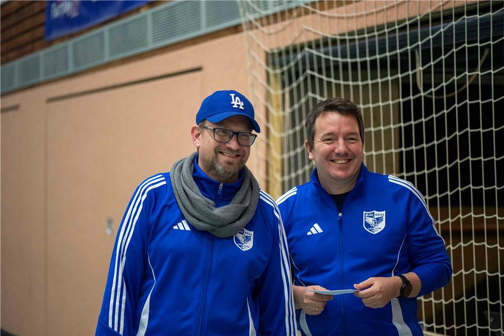 Die Überraschung blieb aus: U19-Westfalenligist TuS Haltern am See hat sich bei der Hallen-Stadtmeisterschaft der A-Junioren souverän mit drei Siegen aus drei Spielen durchgesetzt. Zweiter wurde der SV Bossendorf, Dritter die JSG ETuS/Lippramsdorf und Vierter der SV Hullern.