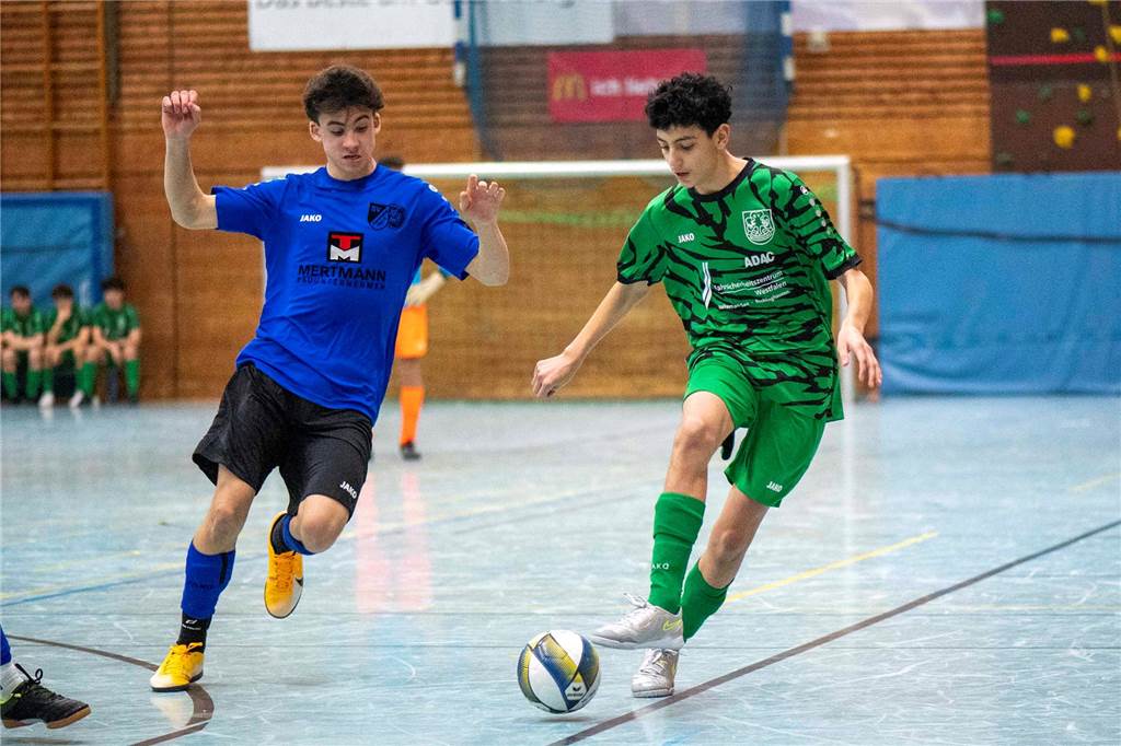 Die Überraschung blieb aus: U19-Westfalenligist TuS Haltern am See hat sich bei der Hallen-Stadtmeisterschaft der A-Junioren souverän mit drei Siegen aus drei Spielen durchgesetzt. Zweiter wurde der SV Bossendorf, Dritter die JSG ETuS/Lippramsdorf und Vierter der SV Hullern.