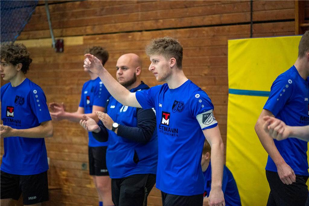 Die Überraschung blieb aus: U19-Westfalenligist TuS Haltern am See hat sich bei der Hallen-Stadtmeisterschaft der A-Junioren souverän mit drei Siegen aus drei Spielen durchgesetzt. Zweiter wurde der SV Bossendorf, Dritter die JSG ETuS/Lippramsdorf und Vierter der SV Hullern.