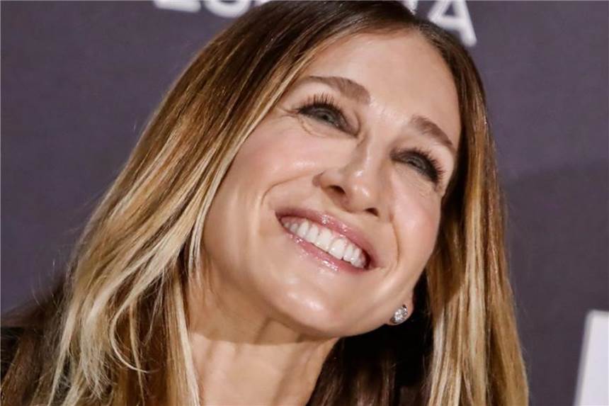 Neuer Lieblings-Nebenjob von US-Stars: Bücher herausgeben Die US-Schauspielerin Sarah Jessica Parker ist ein Bücherwurm - und gibt seit neuestem Lesestoff heraus. Foto: Emilio Naranjo