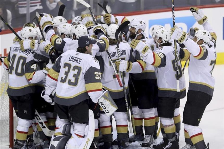Vegas erreicht Stanley-Cup-Finale in erster NHL-Saison Die Vegas Golden Knights stehen in ihrer ersten Saison gleich im NHL-Finale. Foto: Trevor Hagan/The Canadian Press/AP