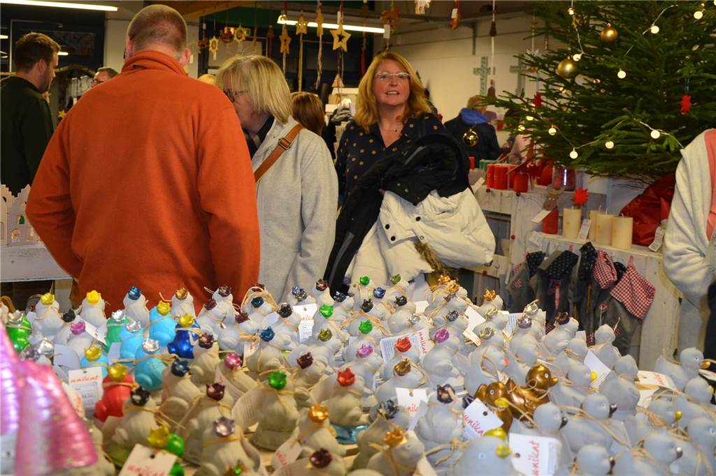 Wunderwerke in Nordkirchen: Alle Infos zum Adventsbasar Die Veranstaltung ist traditionell gut besucht.