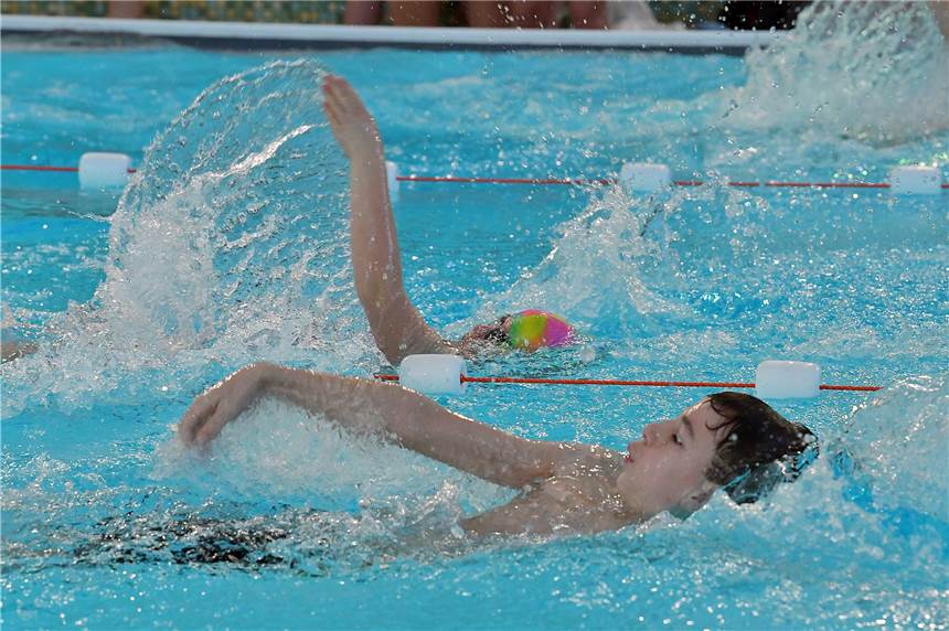 Lockdown mit katastrophalen Folgen für Schwimmvereine: „Es fehlen zwei Generationen“ Die Vereine befürchten durch den langen Lockdown große negative Auswirkungen für den Nachwuchs.