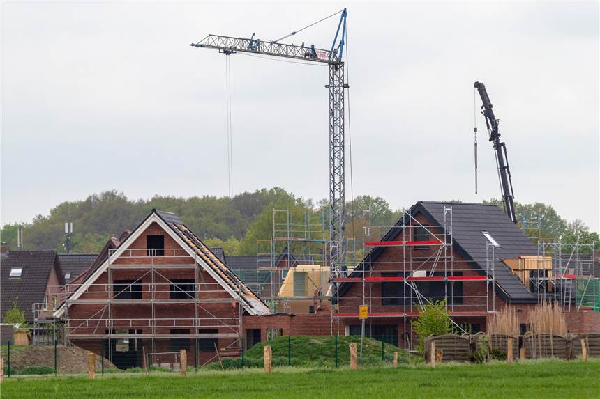 Stadt fragt befragt Interessenten für ein Baugrundstück nun genauer Die Vergabe von Baugrundstücken könnte in Zukunft besser erfolgen. Auf Grund von persönlichen Informationen können einfacher Grundstücke an Interessenten vergeben werden