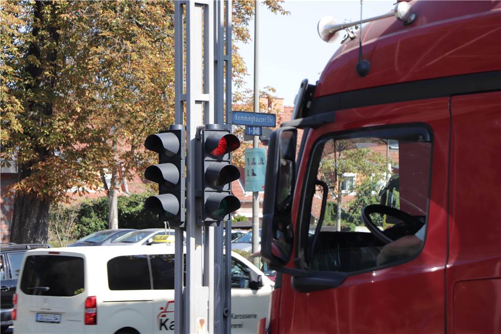 Leerstand am Real und zu viel Verkehr: Eving erhält einen Kümmerer Die Verkehrsbelastung - vor allem auch durch Lkw - gehört zu den größten Problemen rund um die Evinger Straße