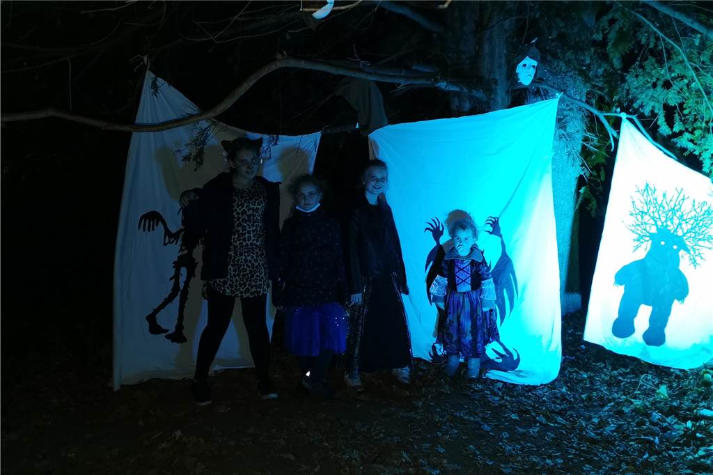 Dortmunderin über Halloween im Westfalenpark: „Ein totales Desaster“ Die vier Töchter der Dortmunderin Pia Otten waren vom Gruselspaß im Westfalenpark eher wenig angetan.