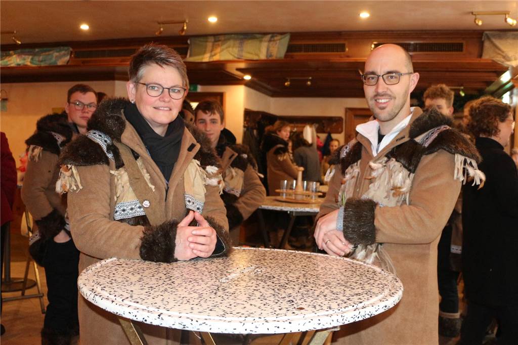Die Vorfreude war Marlies Dapper und Thomas Schulte schon im Vereinslokal anzumerken.