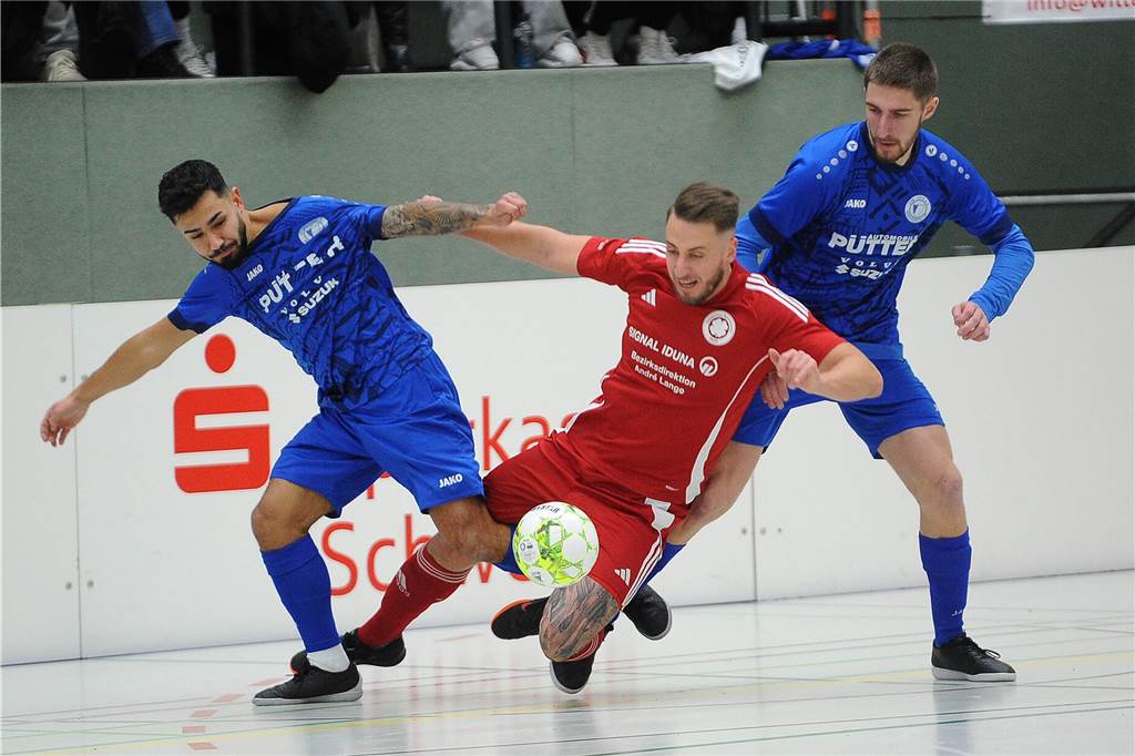 Die Vorrunde der 37. Schwerter Hallenfußball-Stadtmeisterschaft.