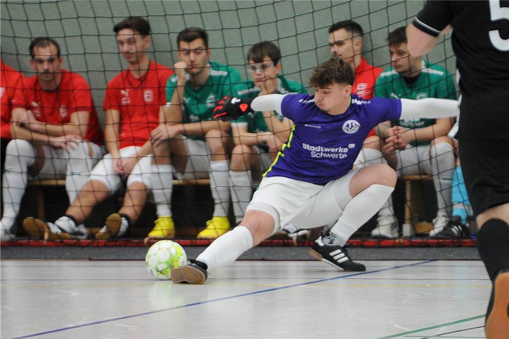 Die Vorrunde der 37. Schwerter Hallenfußball-Stadtmeisterschaft.