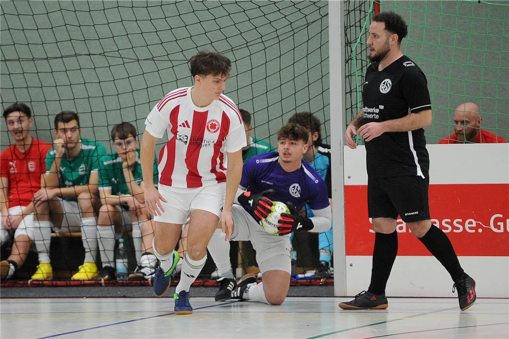 Die Vorrunde der 37. Schwerter Hallenfußball-Stadtmeisterschaft.
