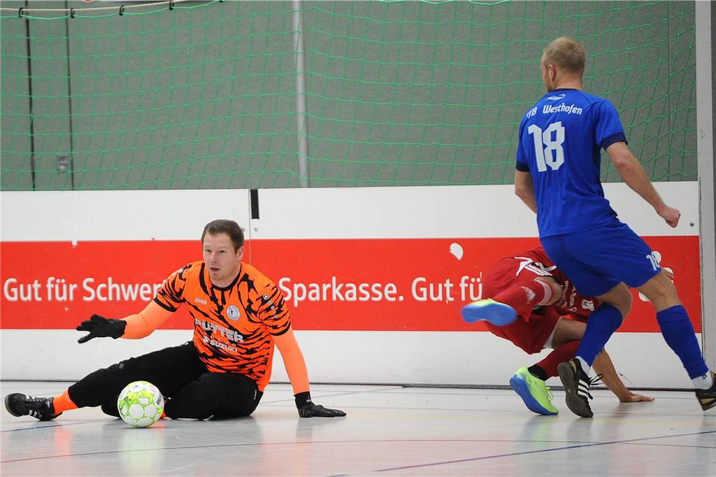 Die Vorrunde der 37. Schwerter Hallenfußball-Stadtmeisterschaft.