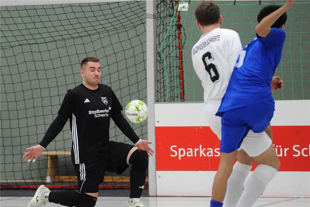 Die Vorrunde der 37. Schwerter Hallenfußball-Stadtmeisterschaft.
