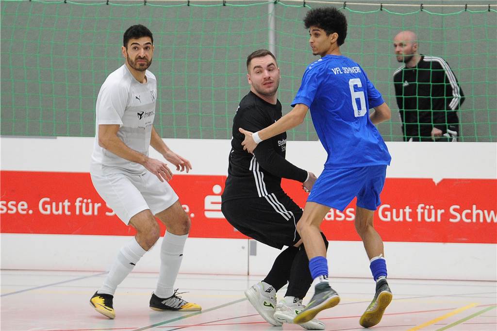 Die Vorrunde der 37. Schwerter Hallenfußball-Stadtmeisterschaft.