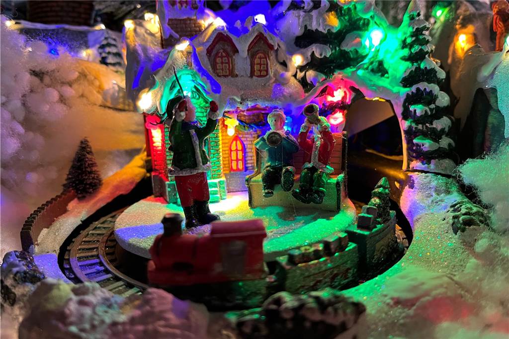 Die Weihnachtszimmer der Füchtelner Mühle haben überall eine neue Überraschung parat.