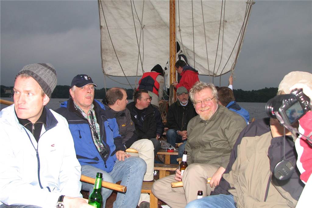 Horst Bilkenroth 46 Jahre in der Werbegemeinschaft: Immer einen Schritt schneller Die Werbegemeinschaft pflegte und pflegt die Kontakte untereinander. Zusammen ging es auch auf das nachgebaute Römerschiff Victoria.