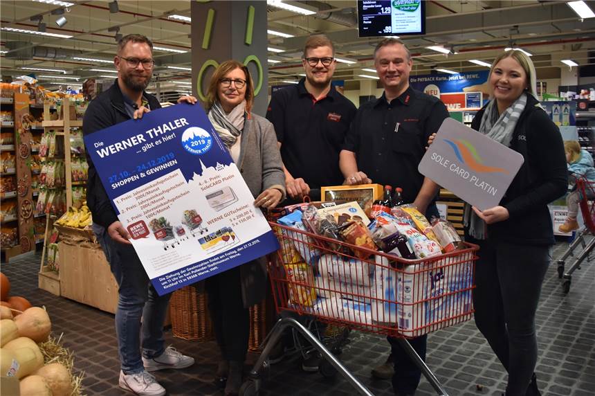Einkaufen für lau: Bei Werner-Thaler-Aktion Jahresgutscheine für Rewe Symalla gewinnen Die Werner Thaler sind wieder da. Zu gewinnen gibt es Jahresgutscheine von Rewe Symalla und Platin-Solekarten.