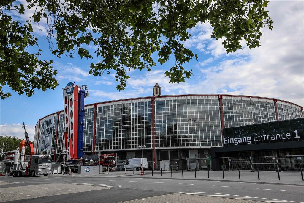 Verluste in Millionenhöhe: Westfalenhalle und Flughafen in der Krise Die Westfalenhallen GmbH sehnt den September herbei, in dem das Messegeschäft behutsam wieder anlaufen soll.