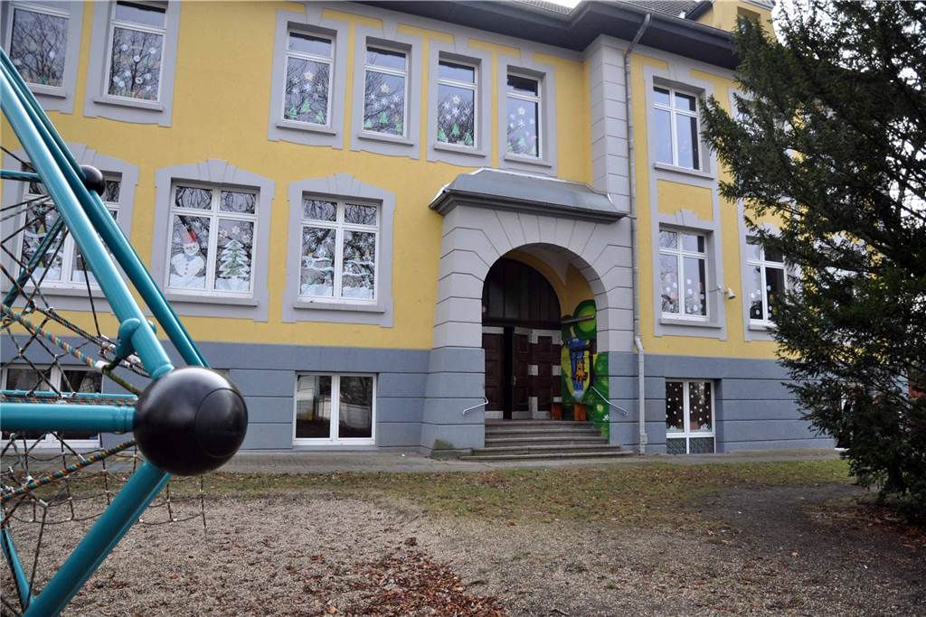Trotz Masken: Castrop-Rauxels Schulen demonstrieren Zuversicht vor dem Start Die Wilhelmschule.