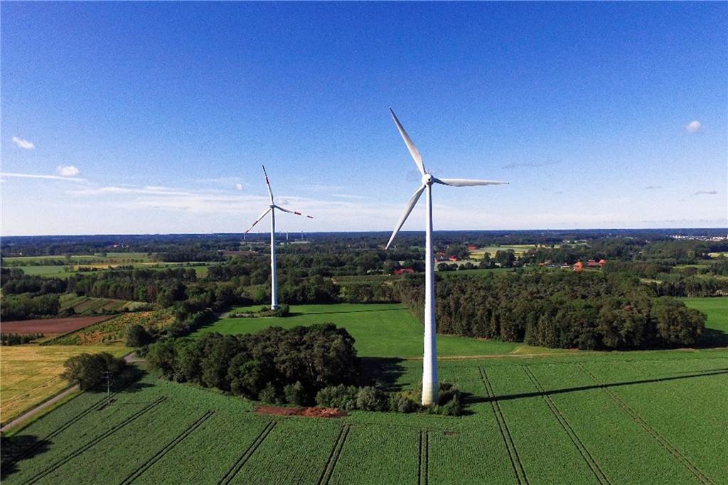 Topf ausgeschöpft: 400 Menschen beteiligen sich an Windenergie-Projekt Die Windenergieanlagen haben eine Gesamthöhe von 246 Metern (Symbolbild).