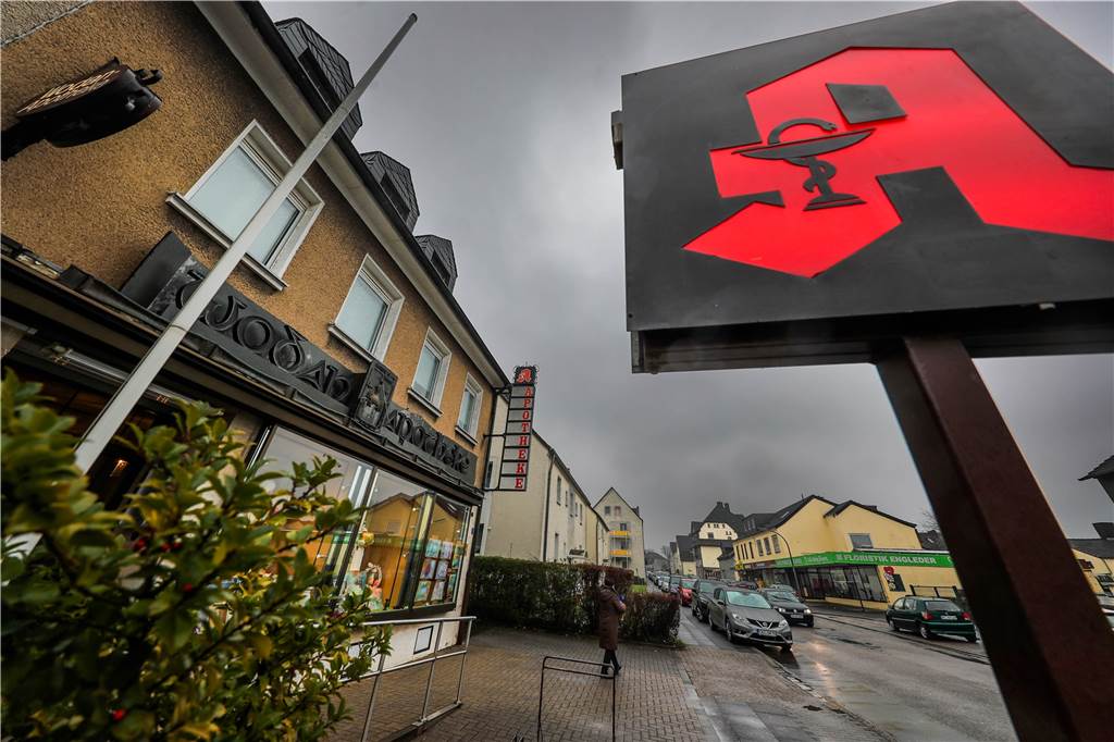 Die Wodanstraße gilt als das Netter Geschäftszentrum. Einzelne Läden sind verblieben.