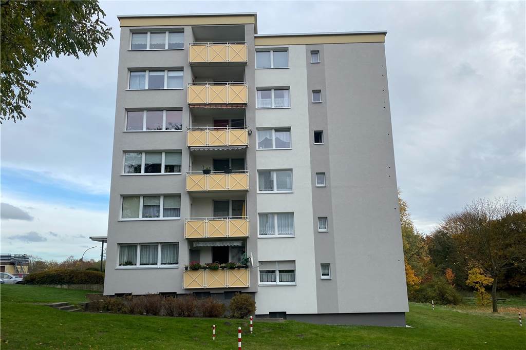 Klage wegen Heizrechnung von Eon? Frank Zinke schaltet Anwalt ein In der Siepmannstraße in Kirchlinde ist eine Siedlung mit vielen Wohnung in mehrstöckigen Wohnhäusern wie diesem.