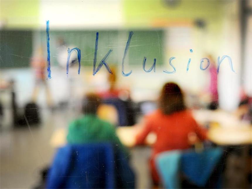 Für verhaltensauffällige Kinder in Schulen viel mehr tun Die Zahl verhaltensauffälliger Kinder an deutschen Schulen steigt. Doch der pädagogische Zusatzaufwand wird laut Experten bei den Bildungsausgaben zu wenig berücksichtigt. Foto: Jonas Güttler/dpa