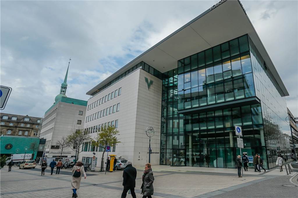 Die Zentrale der Dortmunder Volksbank. Im Geschäftsjahr 2018 hat die Bank erstmals eine Bilanzsumme von über 7 Milliarden Euro ausgewiesen.