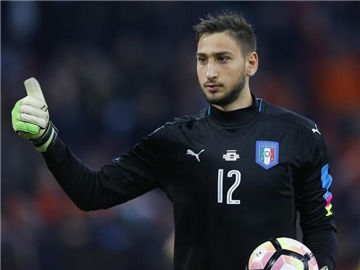 Die Zukunft von Italiens Torwarttalent Gianluigi Donnarumma ist noch ungeklärt. Foto: Peter Dejong