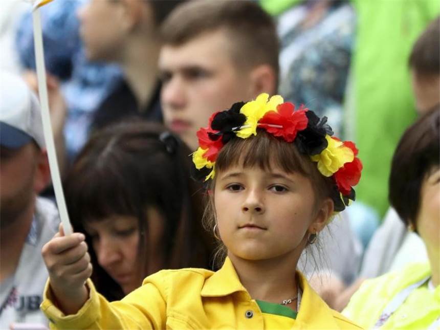 Licht und Schatten zum Confed-Cup-Start Die Zuschauertribünen könnten noch voller sein, doch die Ausrichter sind "insgesamt zufrieden".