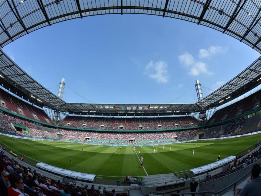 Frauen-Pokalfinale erst einmal bis 2015 in Köln Die Zuschauerzahlen im Kölner RheinEnergieStadion waren in den vergangenen Jahren rückläufig. Foto: Carmen Jaspersen