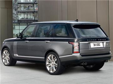 Die Zweifarblackierung ist ein Merkmal der neuen Range-Rover-Luxusversion SVAutobiography. Foto: Land Rover