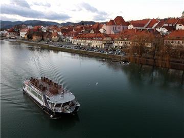 Die zweitgrößte slowenische Stadt Maribor hat bis kurz vor dem Start ihres Kulturhauptstadt-Projekts wegen Geldmangels und Streits von sich reden gemacht.  Foto: Antonio Bat   