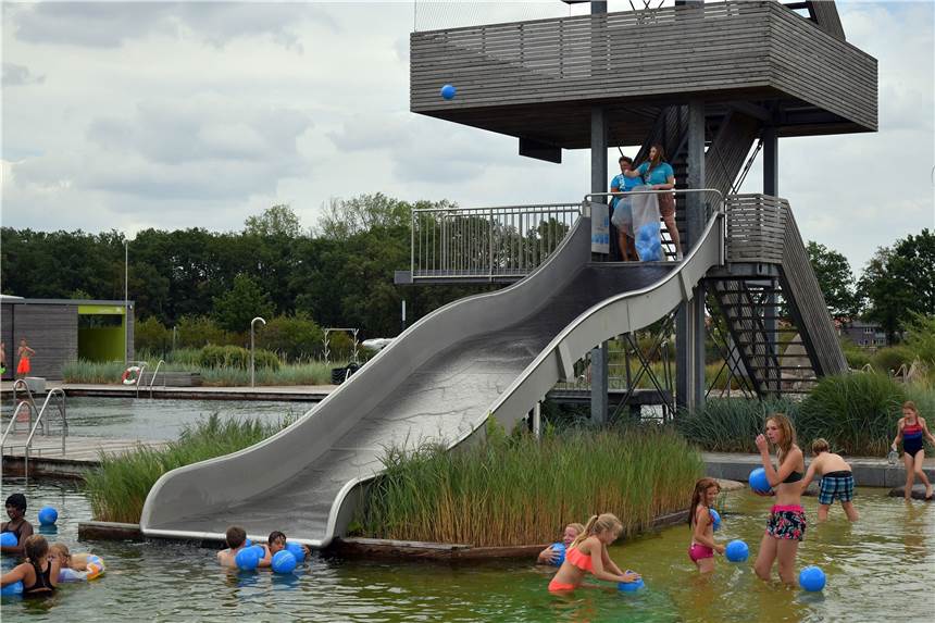 Zwischenbilanz für das Naturbad Olfen fällt durchwachsen aus Die Zwischenbilanz für das Naturbad Olfen ist durchwachsen.