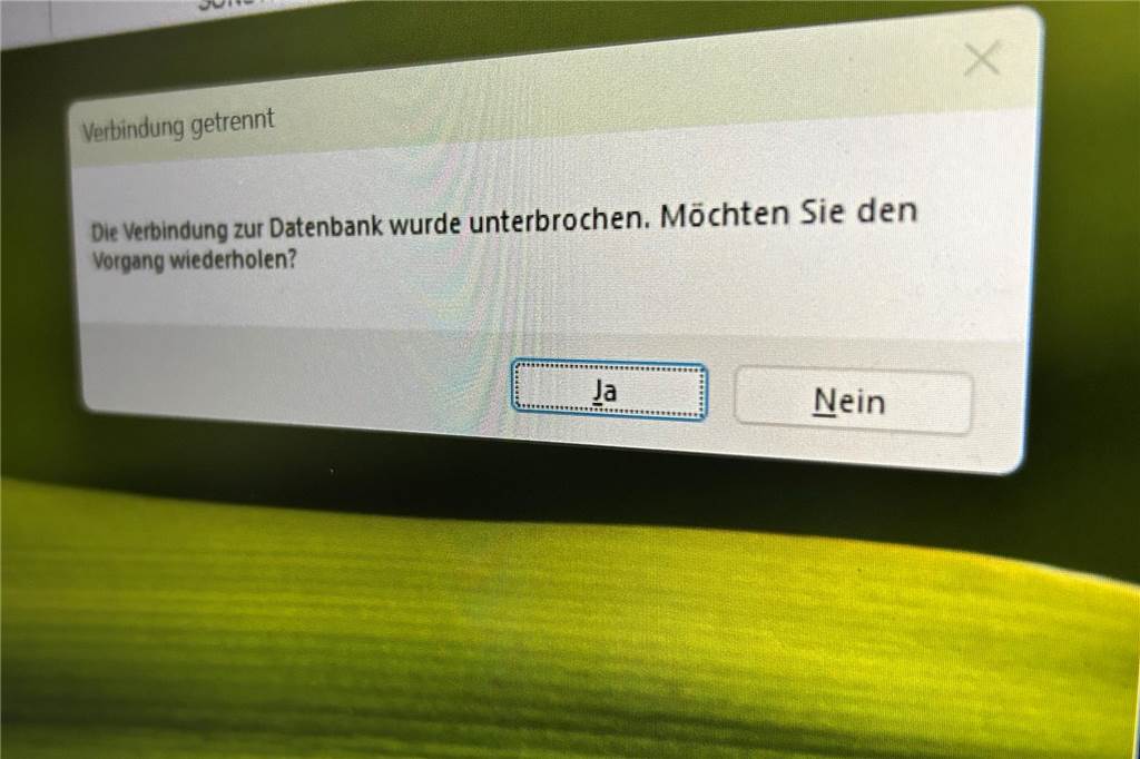 Seit Wochen kein Netz in Ammeloe: Kundin sauer auf Mobilfunkanbieter Diese Fehlermeldung taucht auf dem Laptop von Gudrun Mies-Walfort seit Wochen auf. Das macht die Arbeit aus dem Homeoffice fast unmöglich.