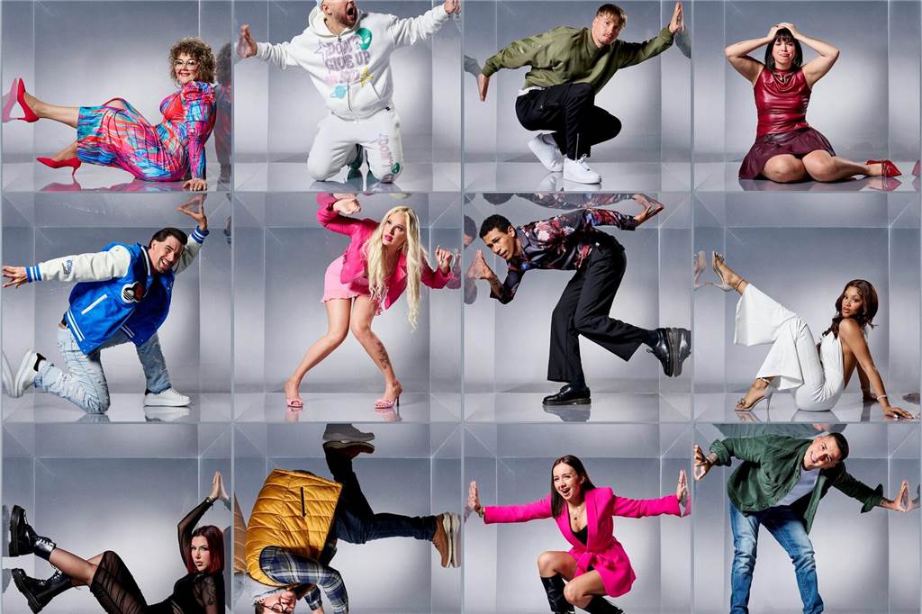 Nadiem Bahjat von Scheidings Lagerverkauf im Big-Brother-Container "Big Brother"-Teilnehmer: Ulrike, Dino, Stefan, Iris, Mika, Aurelia, Marvin, Mariama, Florentina, Tino, Andriana und Nadiem.