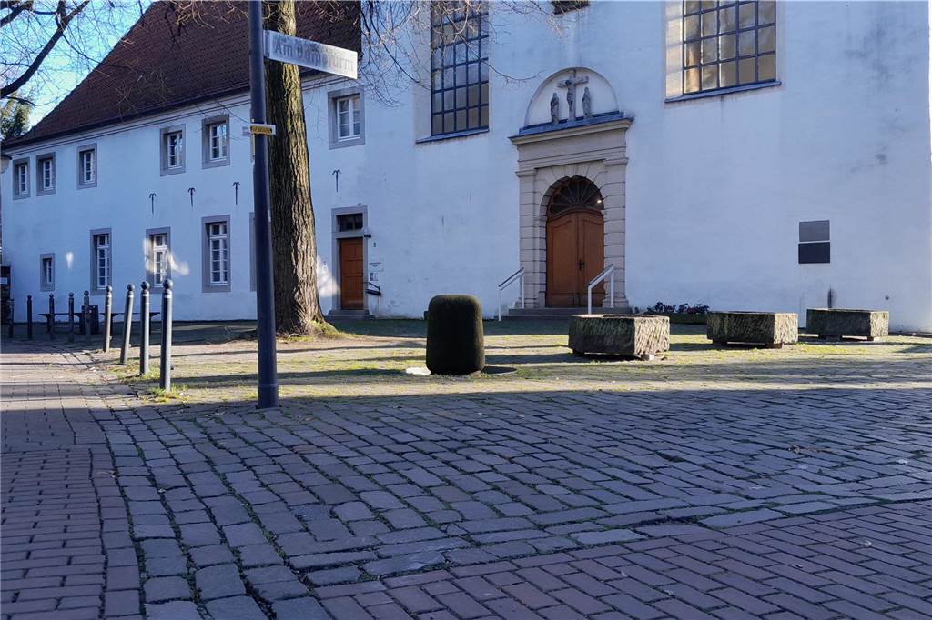 Vorplatz des Kapuzinerklosters wird umgestaltet mit Folgen für den Verkehr Dieser Bereich vor dem Eingang zur Klosterkirche des Kapuzinerklosters Werne soll künftig mehr Platzcharakter bekommen.