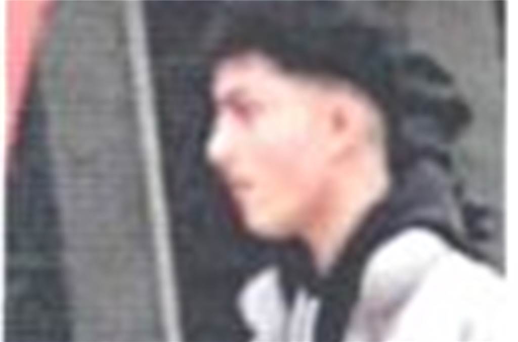 Vier Fotos, vier Fälle: LKA sucht in Castrop-Rauxel nach diesen Personen Ein Fahndungsbild, das einen Jugendlichen/jungen Mann zeigt.