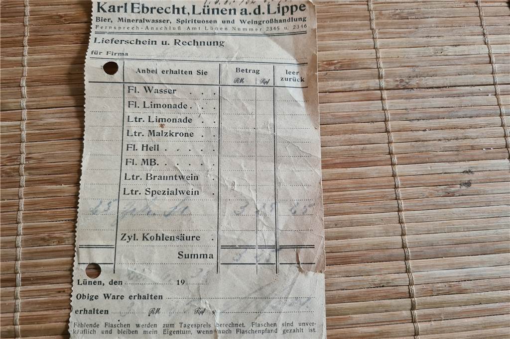 Limonade aus Lünen ist 90 Jahre alt: Skurriles Fundstück Dieser Kassenzettel ist aus den 30er Jahren und gibt Hinweise auf das Alter der Flasche mit Limonade.